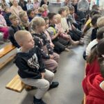 skupienie podczas jasełek